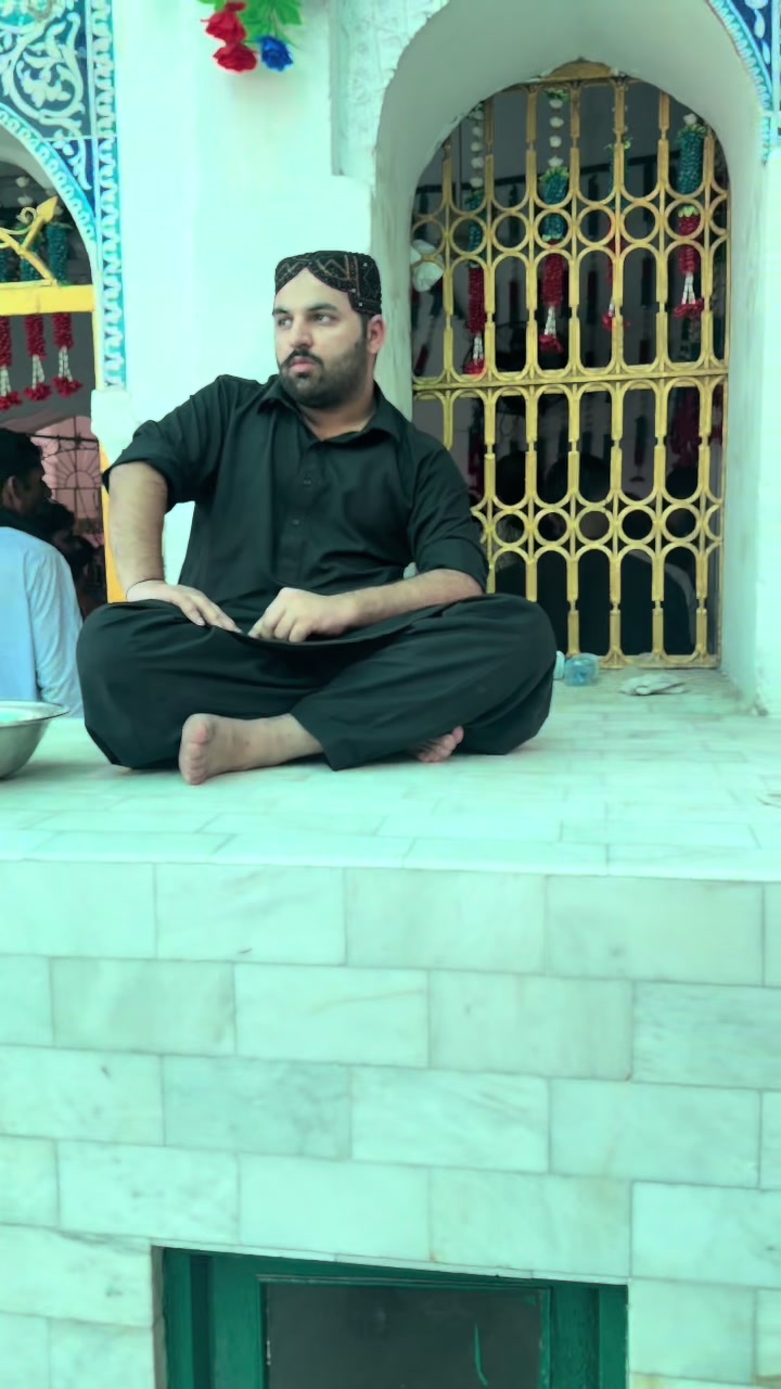 @Pir Gohar Saifullah Chishty