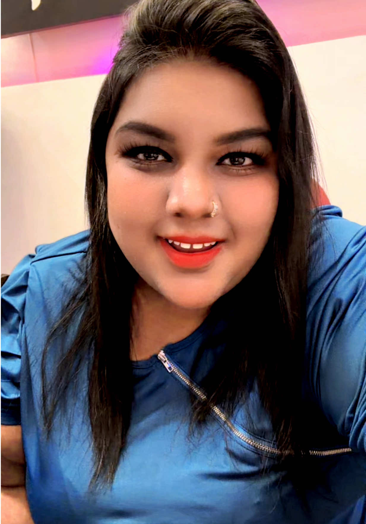 @Nisaa 👑