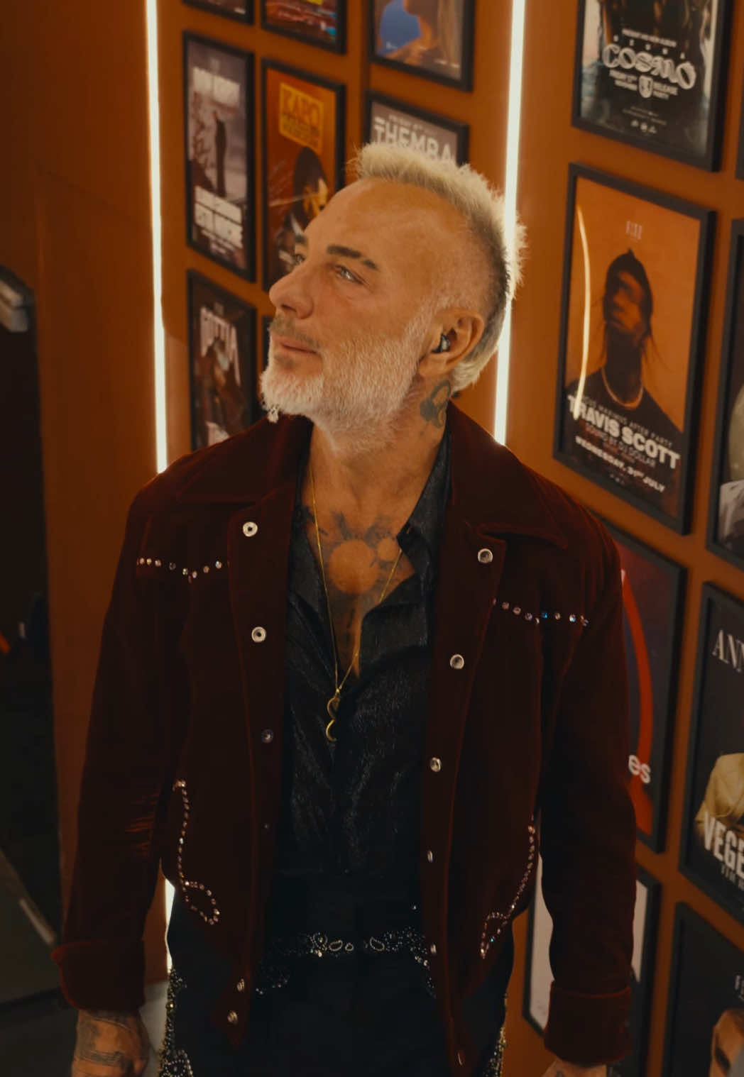 @Gianluca Vacchi