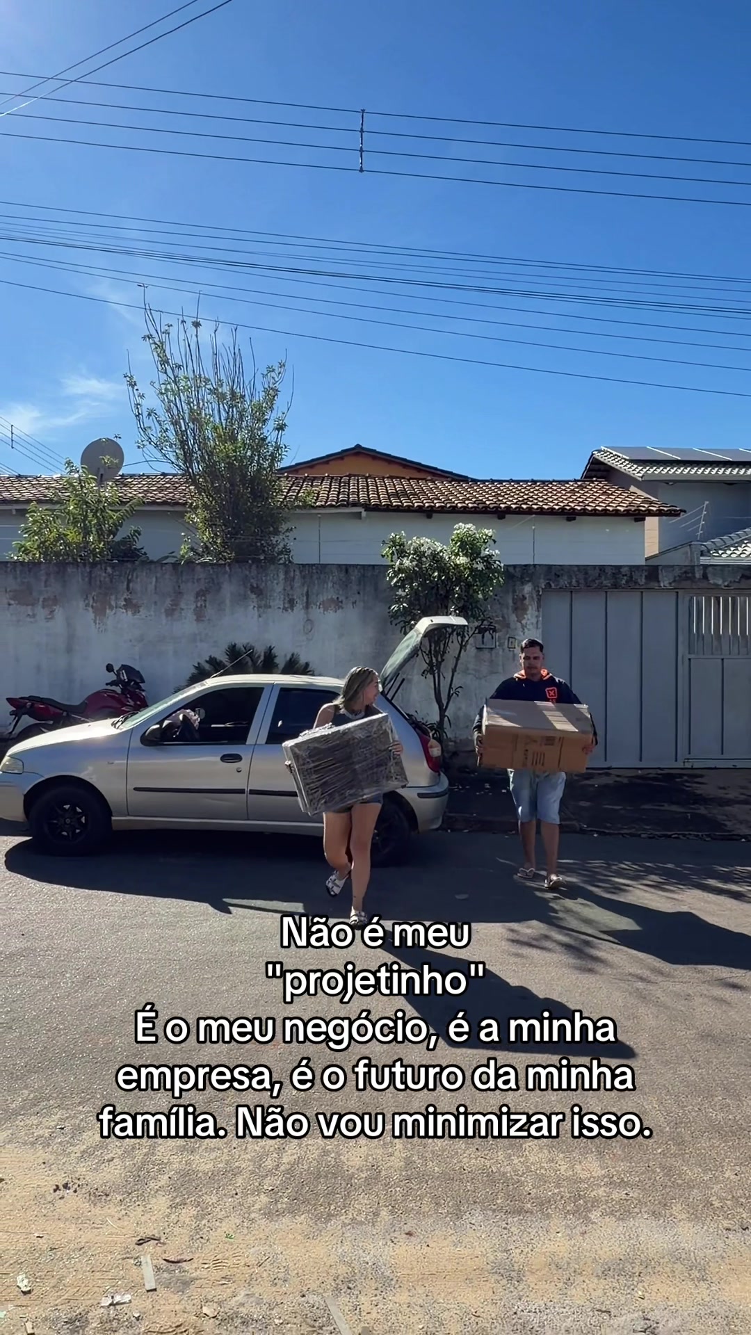 @Ana Carolina