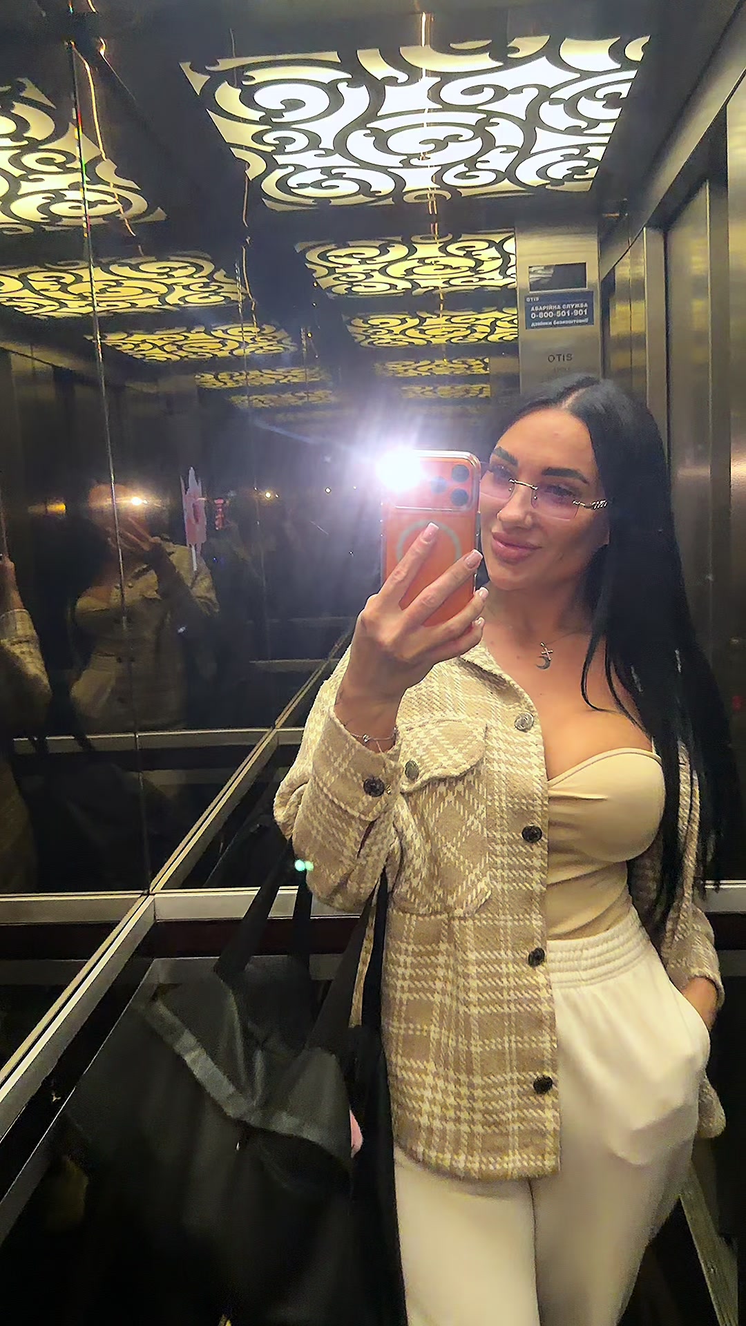 @Виктория