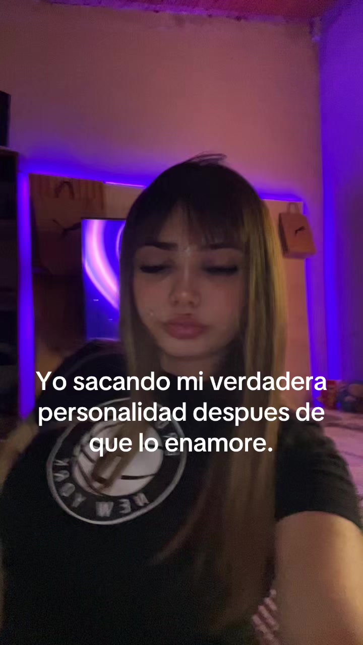 @Julii