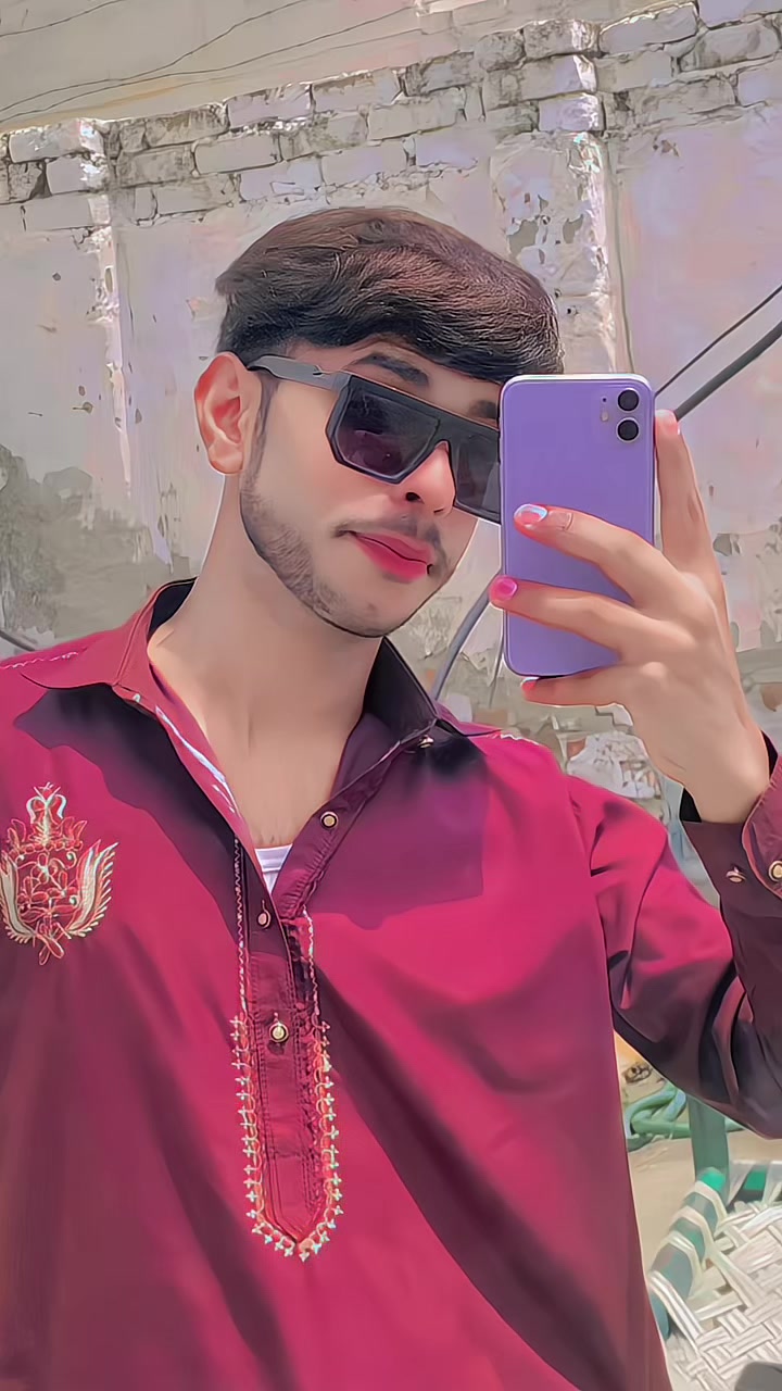 @ملک کہتے ہیں🦅🔥