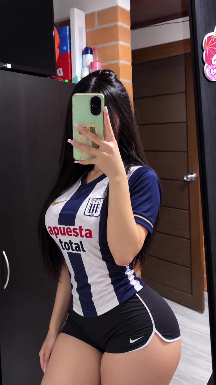 @christell_lucia