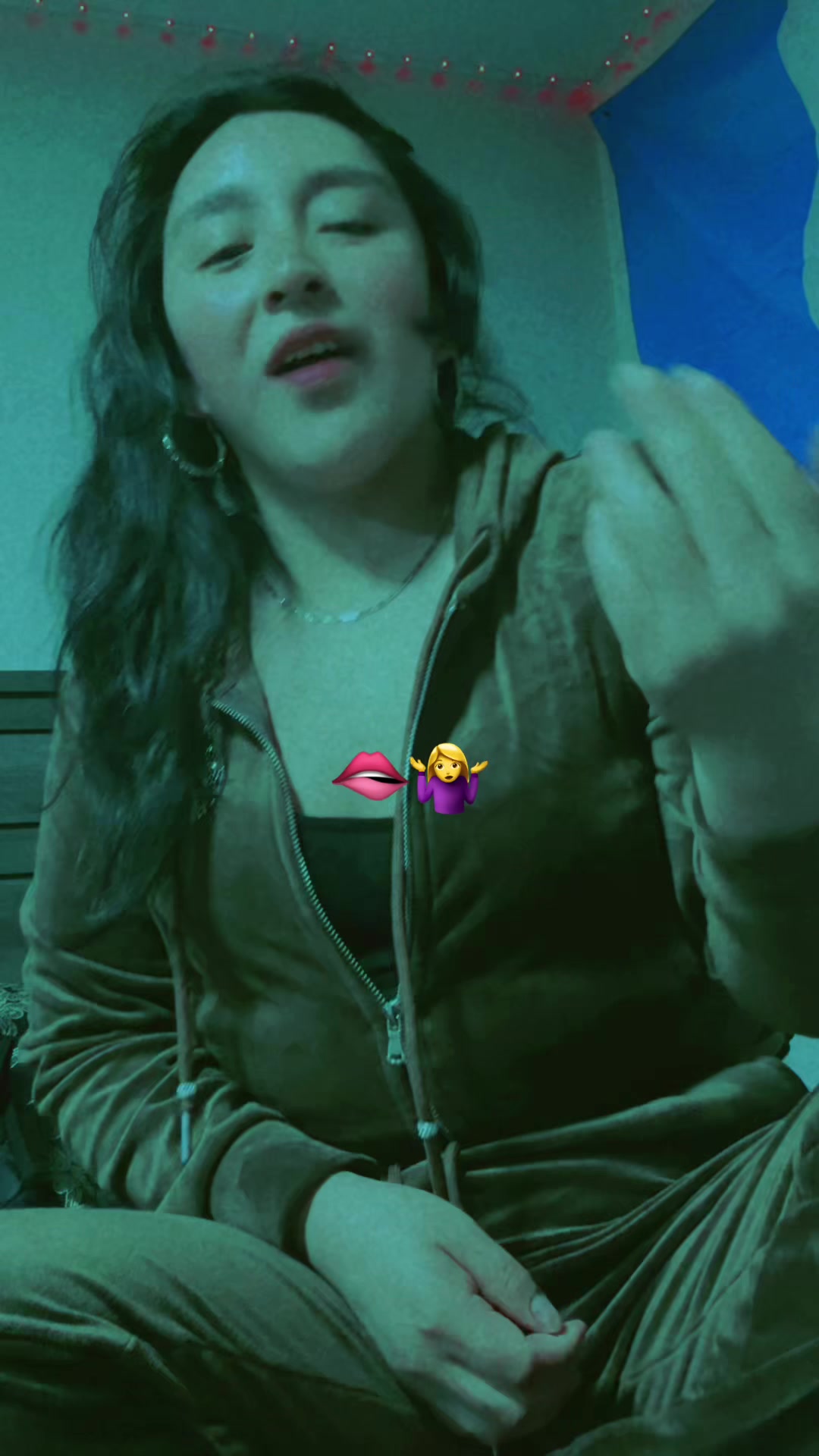 @Domínguez%