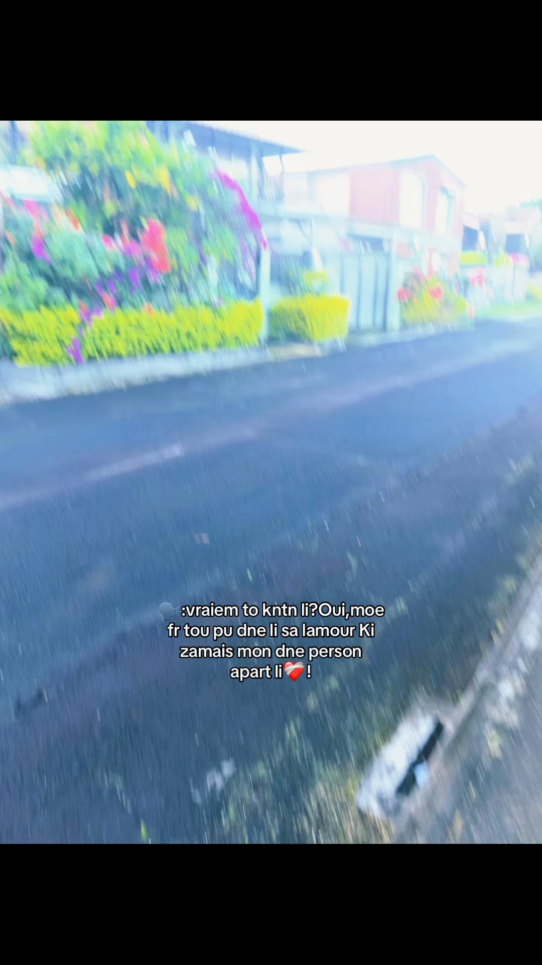 @𝟏𝟗𝟎𝟑🫐.