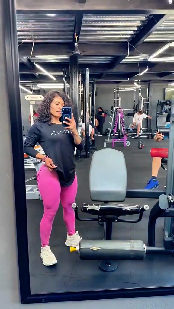 @Roxana Vera