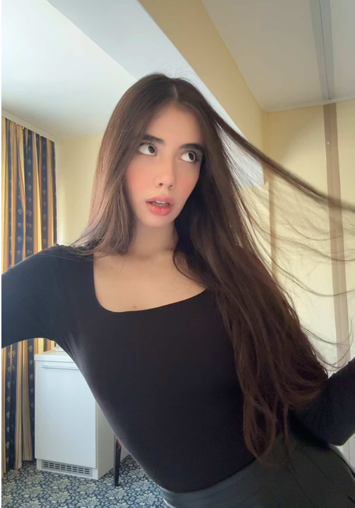@здесь Стефани