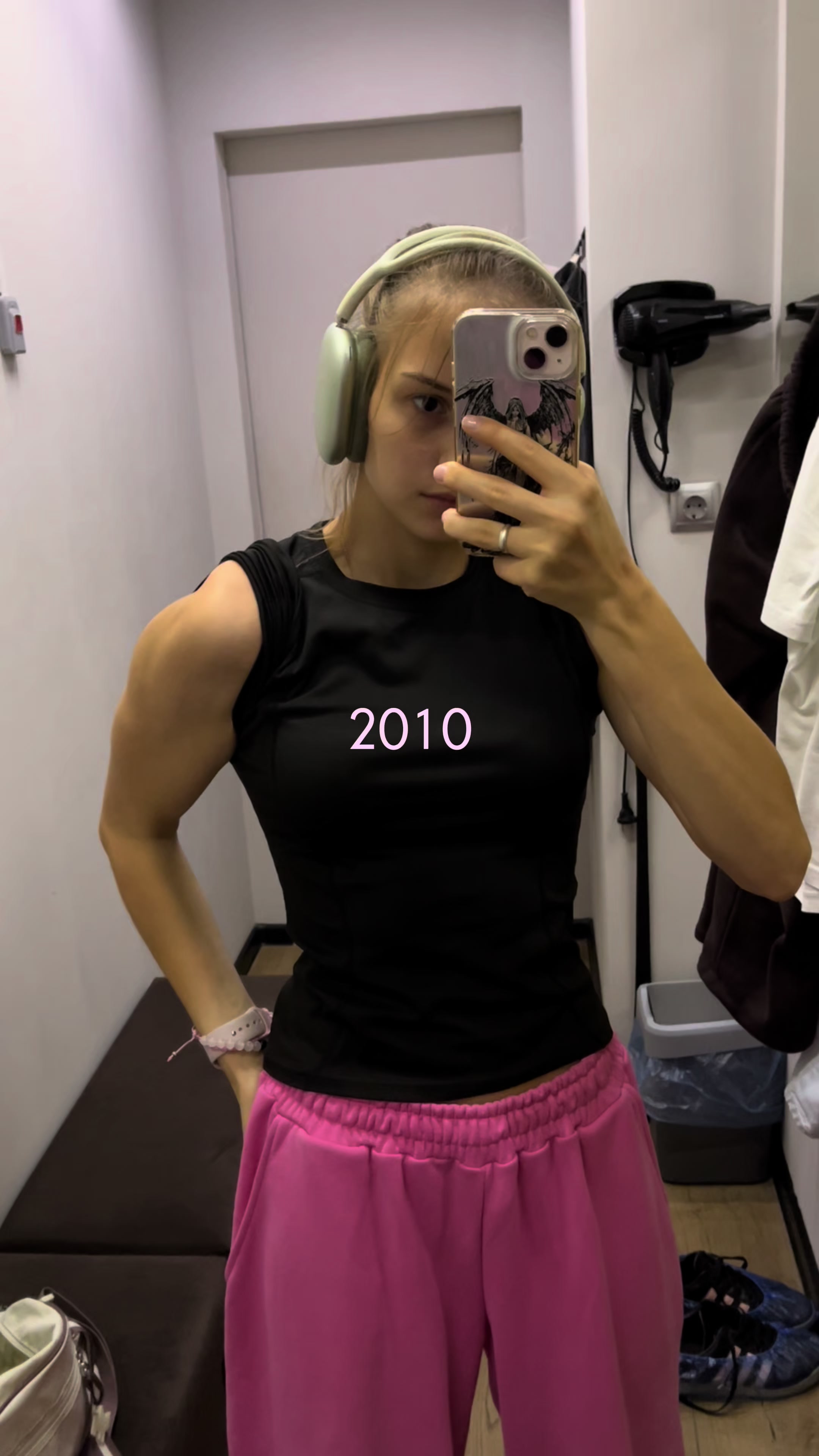 @eylnika