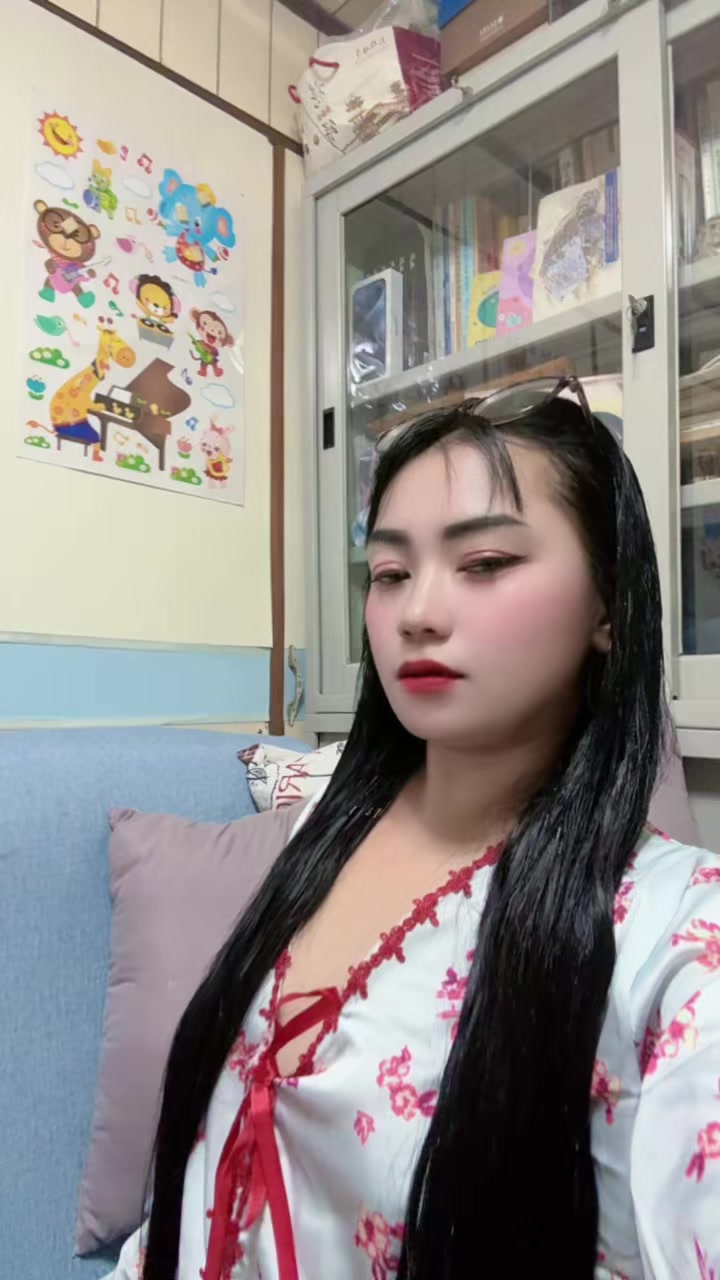 @jen_Clemente