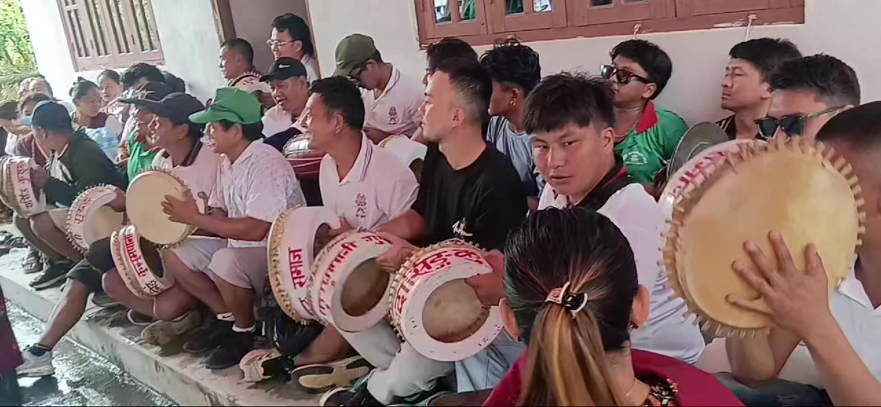 @Dev pochhu gurung