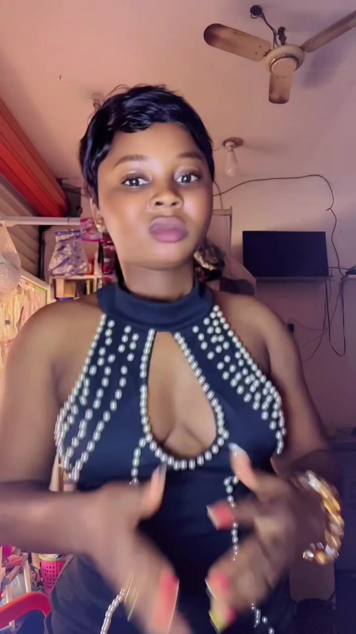 @Model_Mina