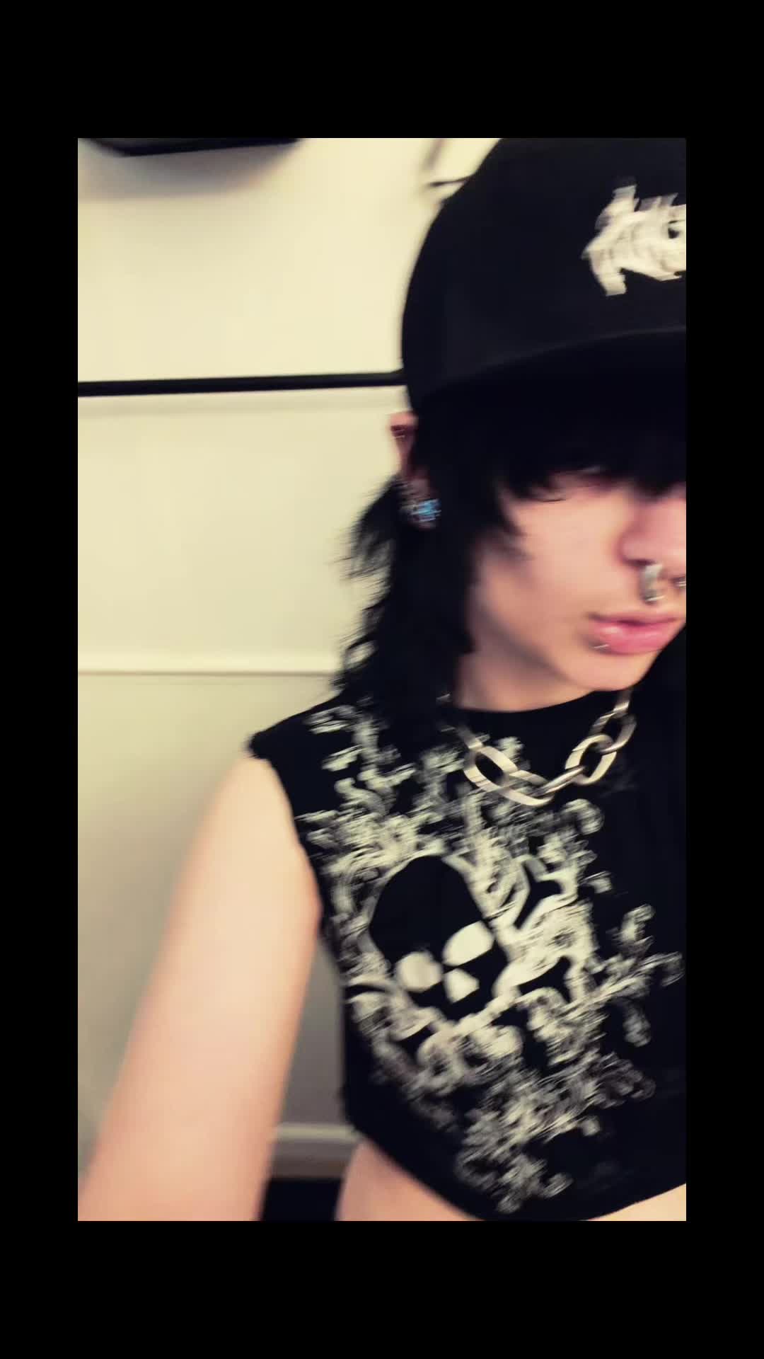 @ronnie⛓️&zwj;💥