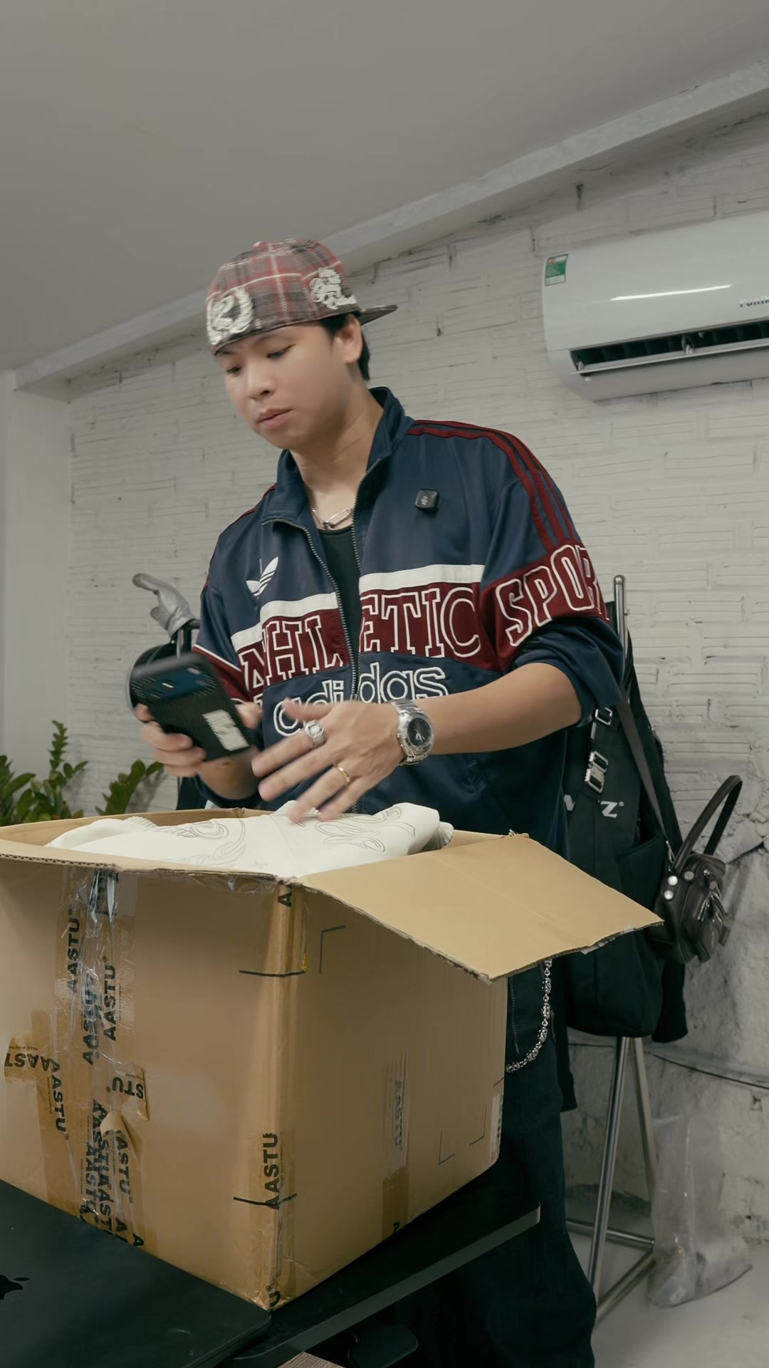 @Hùng Phạm