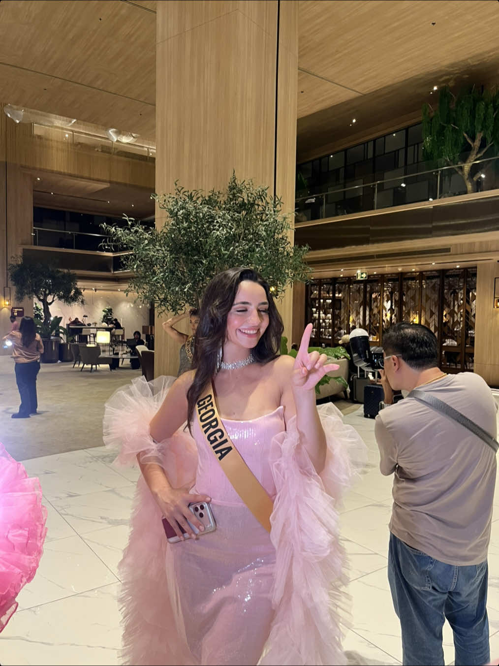 @LaosBeautyQueen