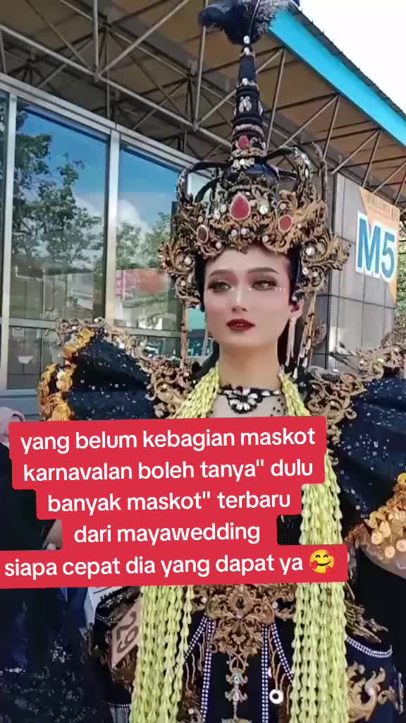 @Mayaweeding