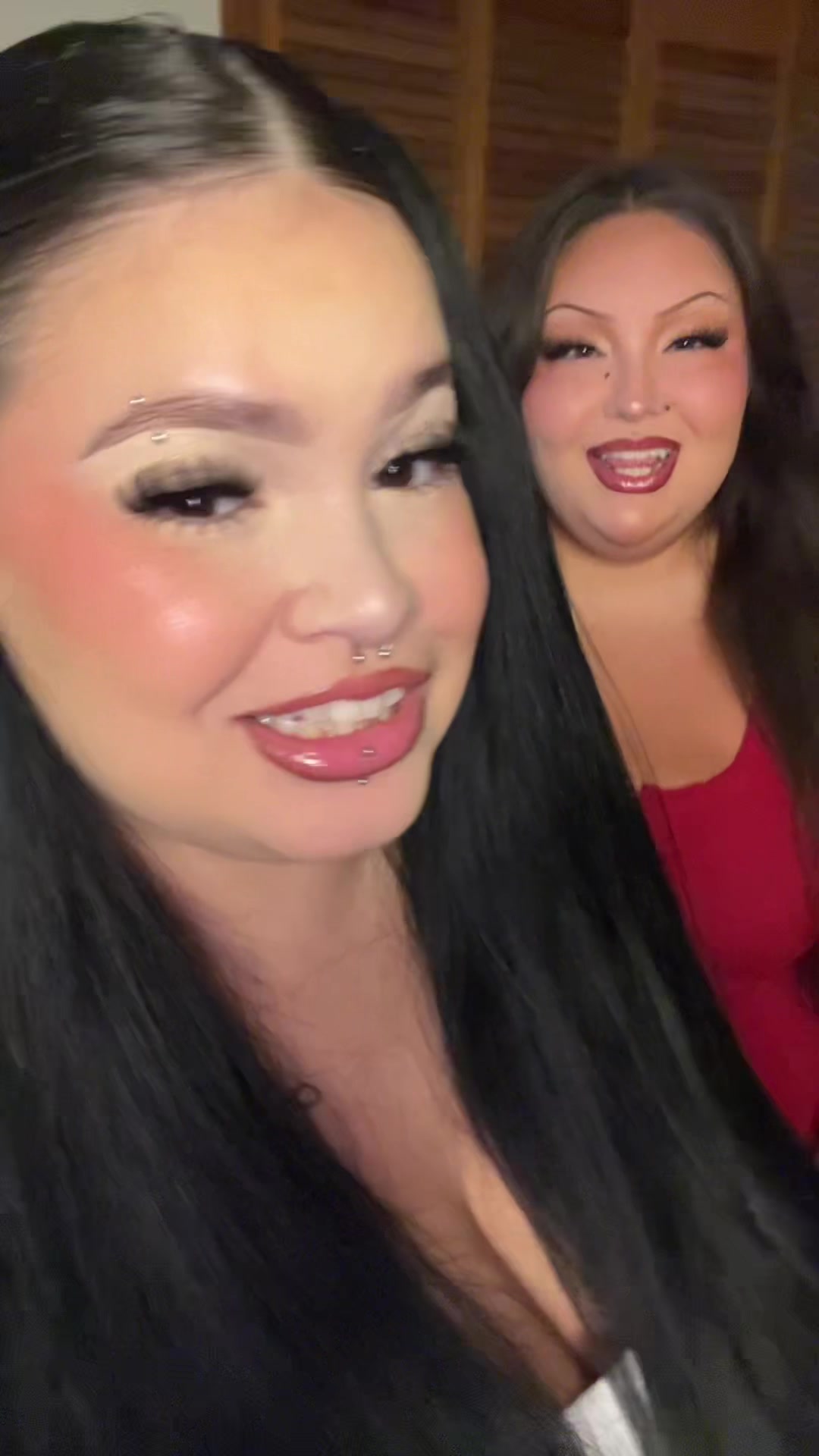 @thelesbianbf