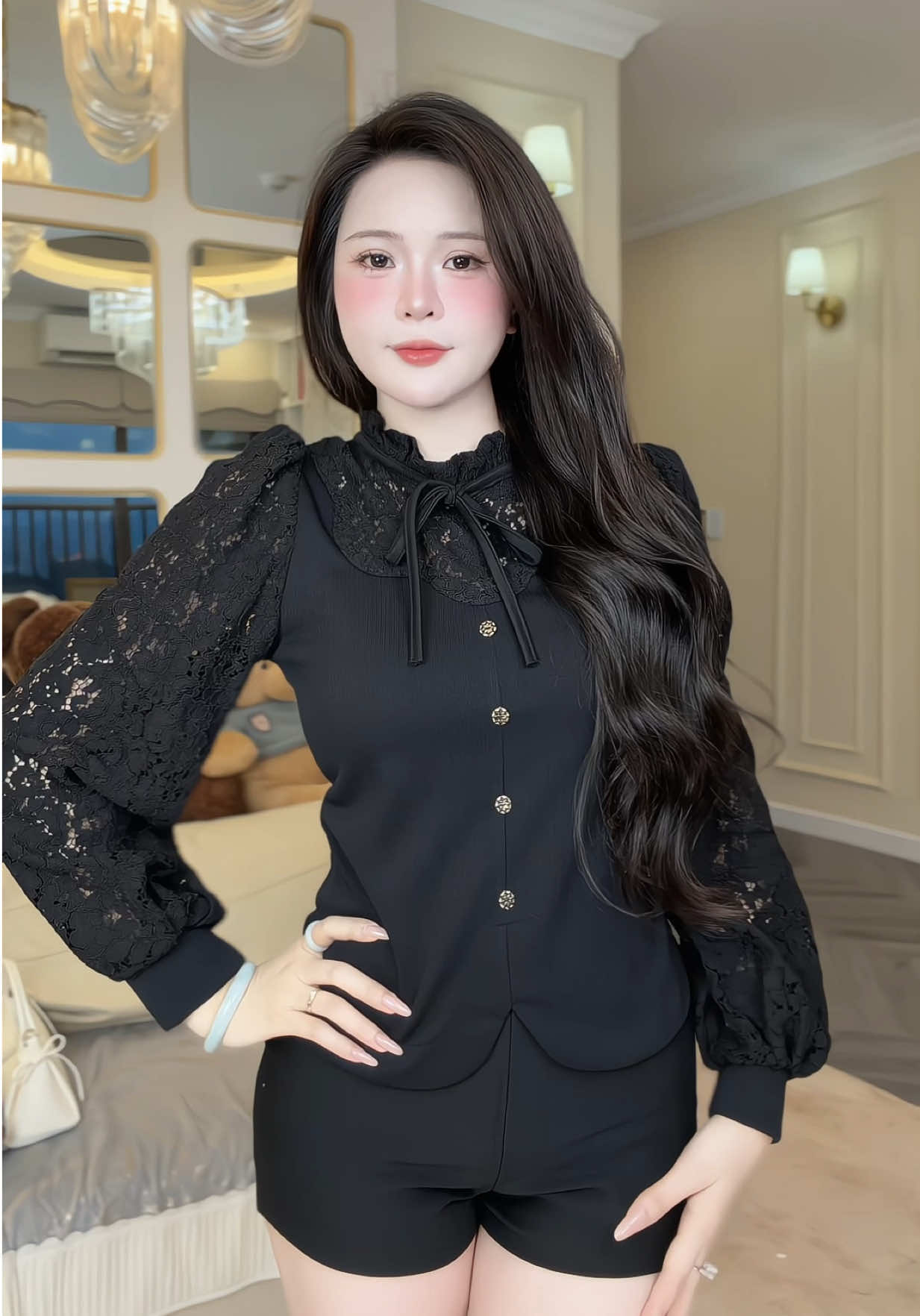 @Ch&acirc;m Phan Review