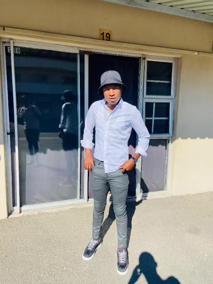 @Magaye Omkhulu👑