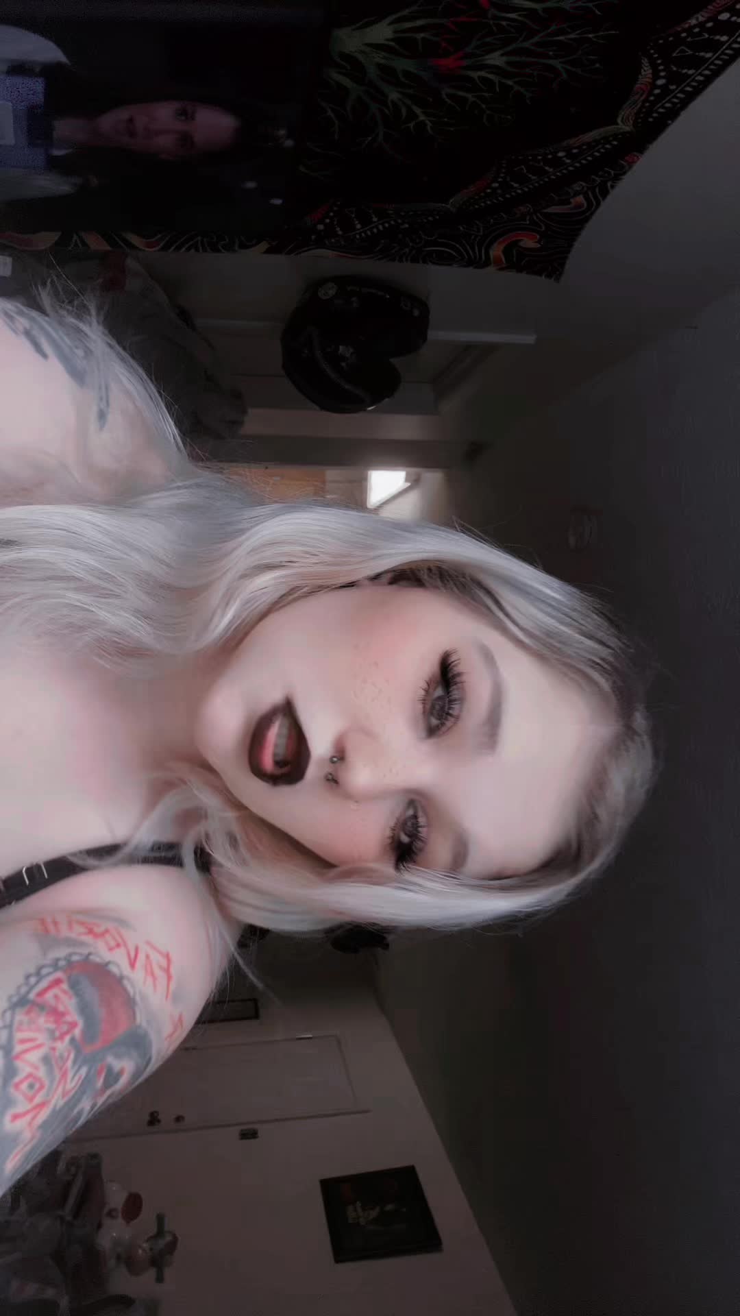 @𝒉𝒂𝒆🖤✨🦇