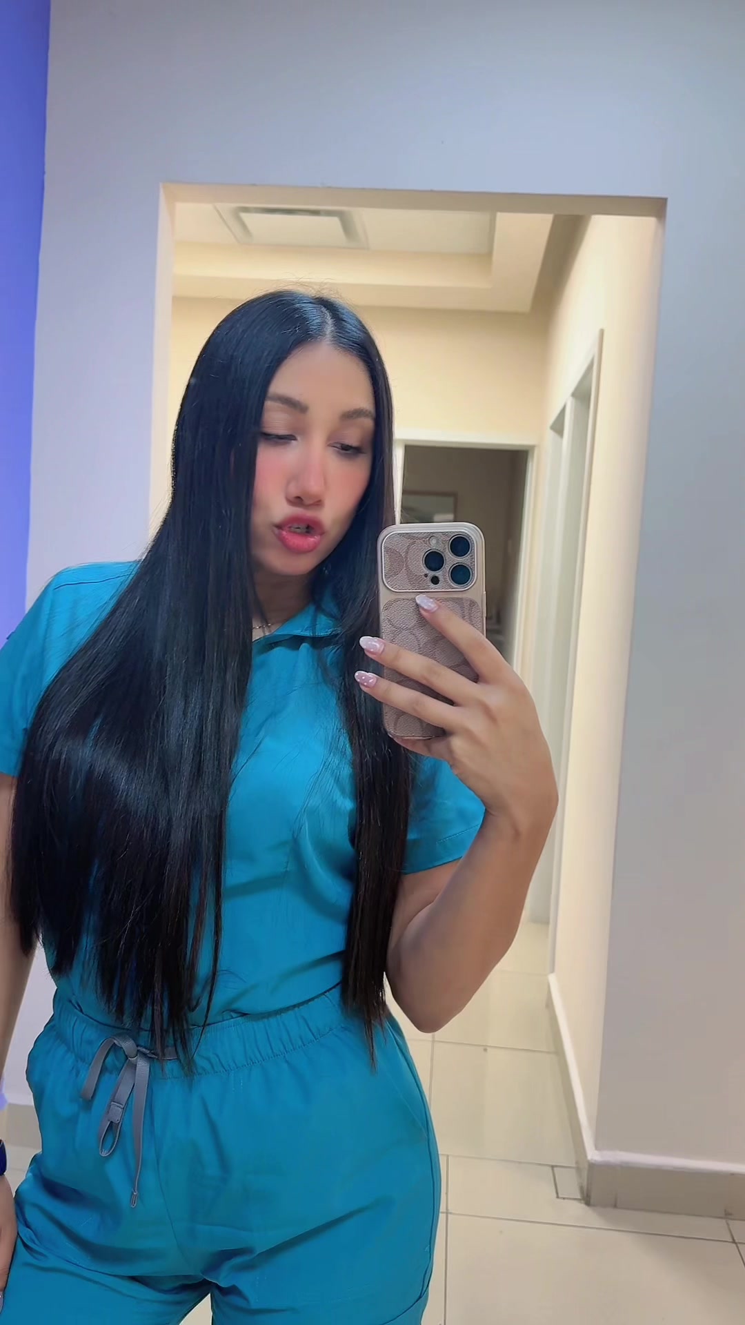 @Alejandra Palacios ๐