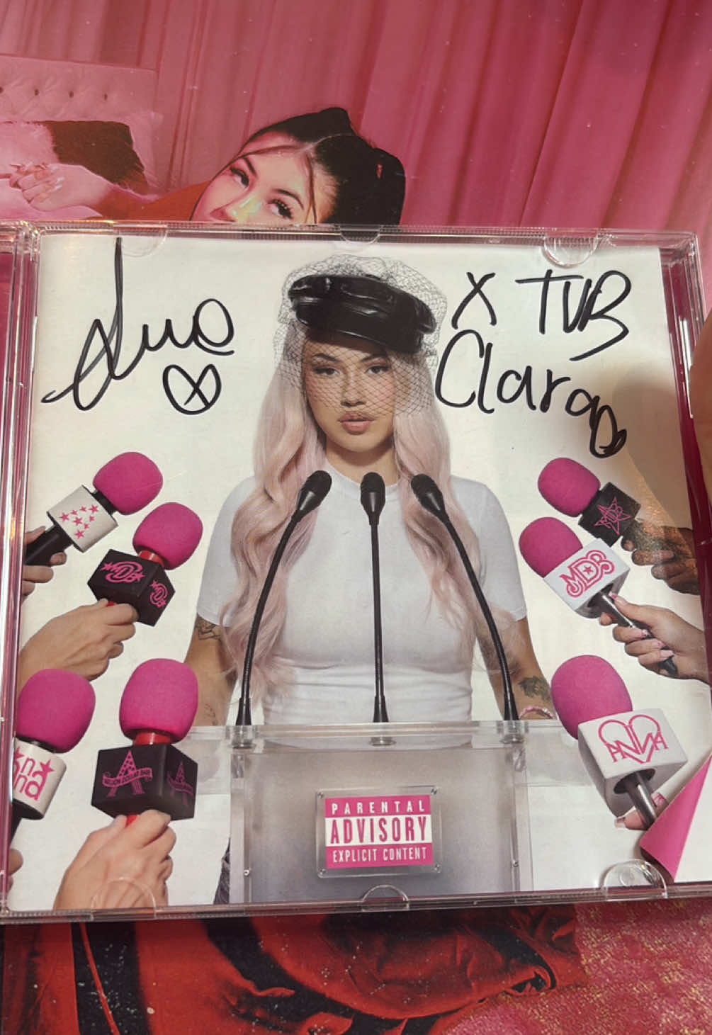 @𝐜𝐥𝐚𝐫𝐚💕||10𝓉𝒽