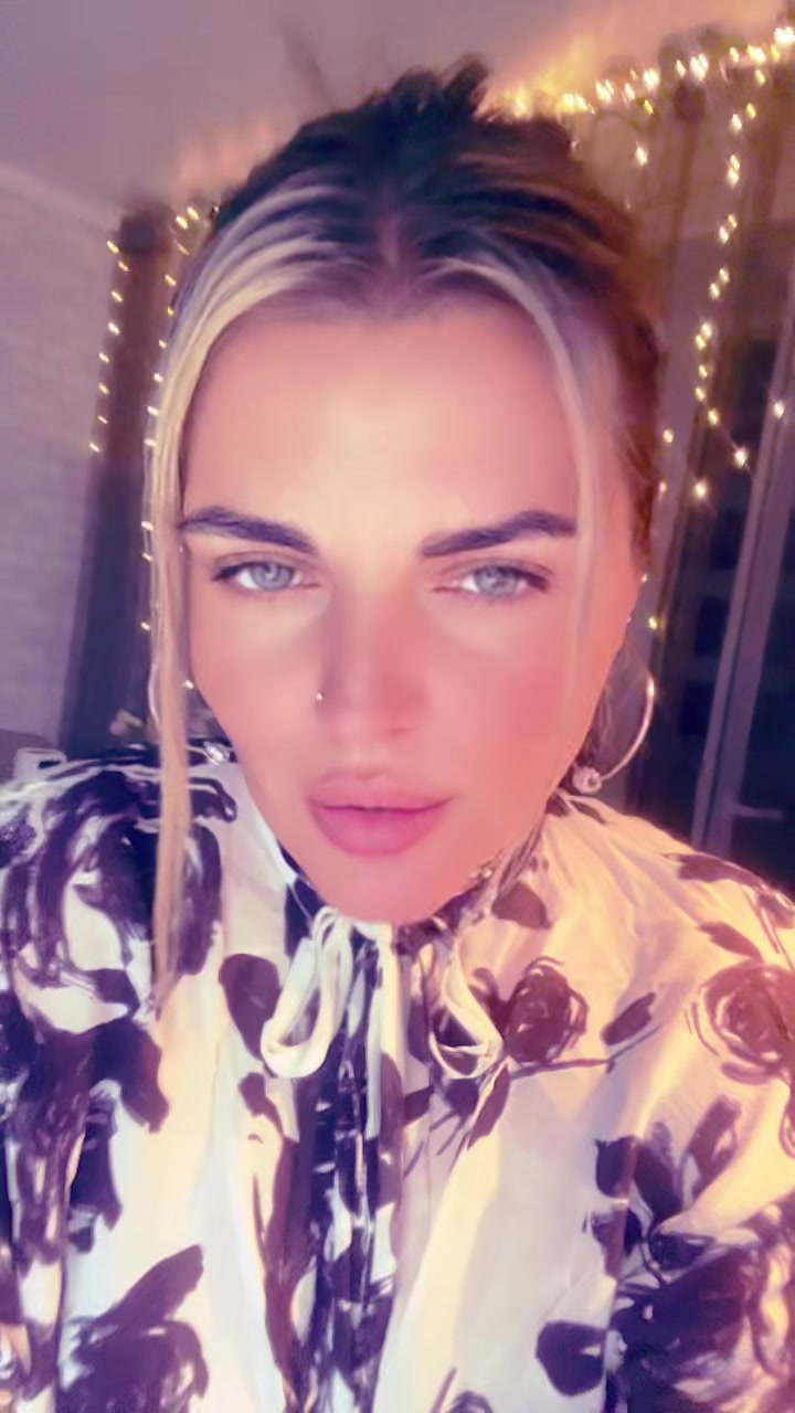 @Valeriya
