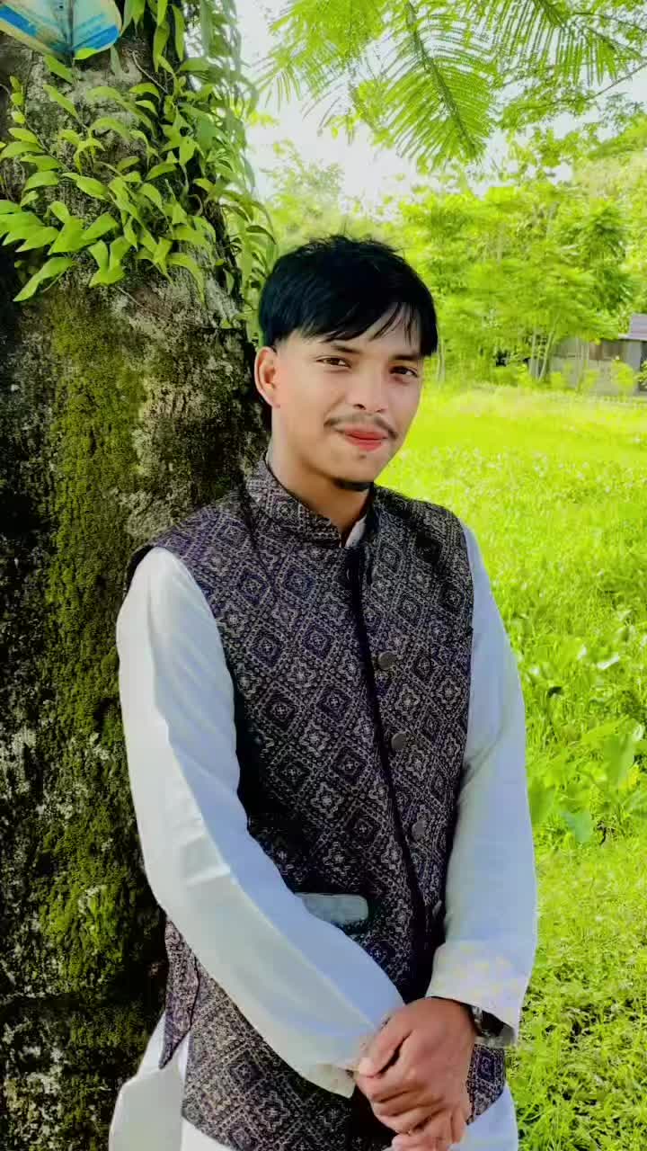 @জাতির ফিসলা চাচ্চুু প্লাস 🤭🤭