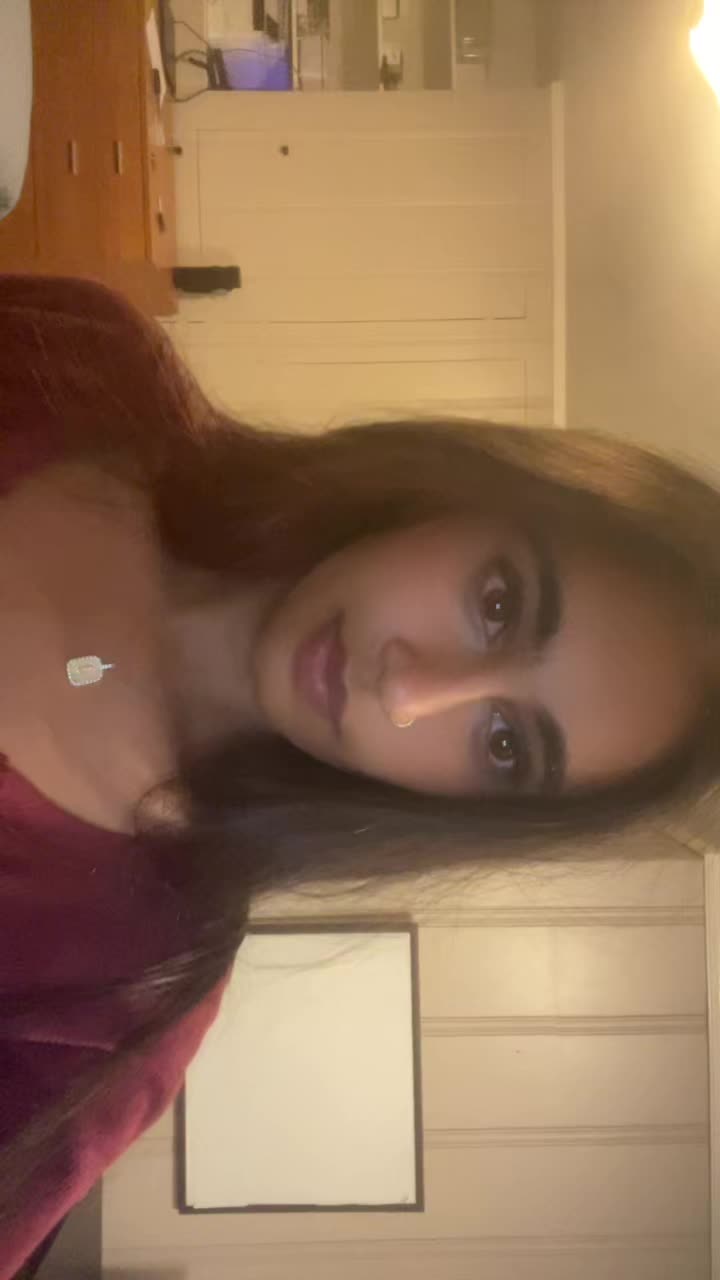 @jannat_posts_a_lot