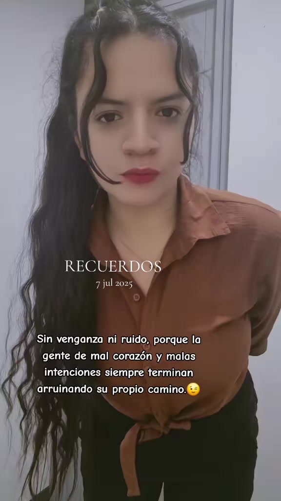 @Leidy🦋