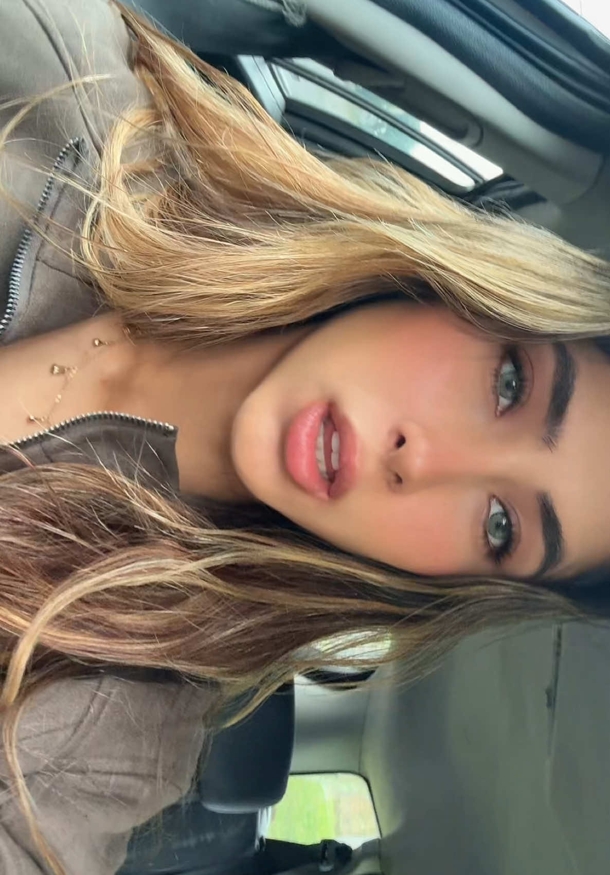 @_iisa10