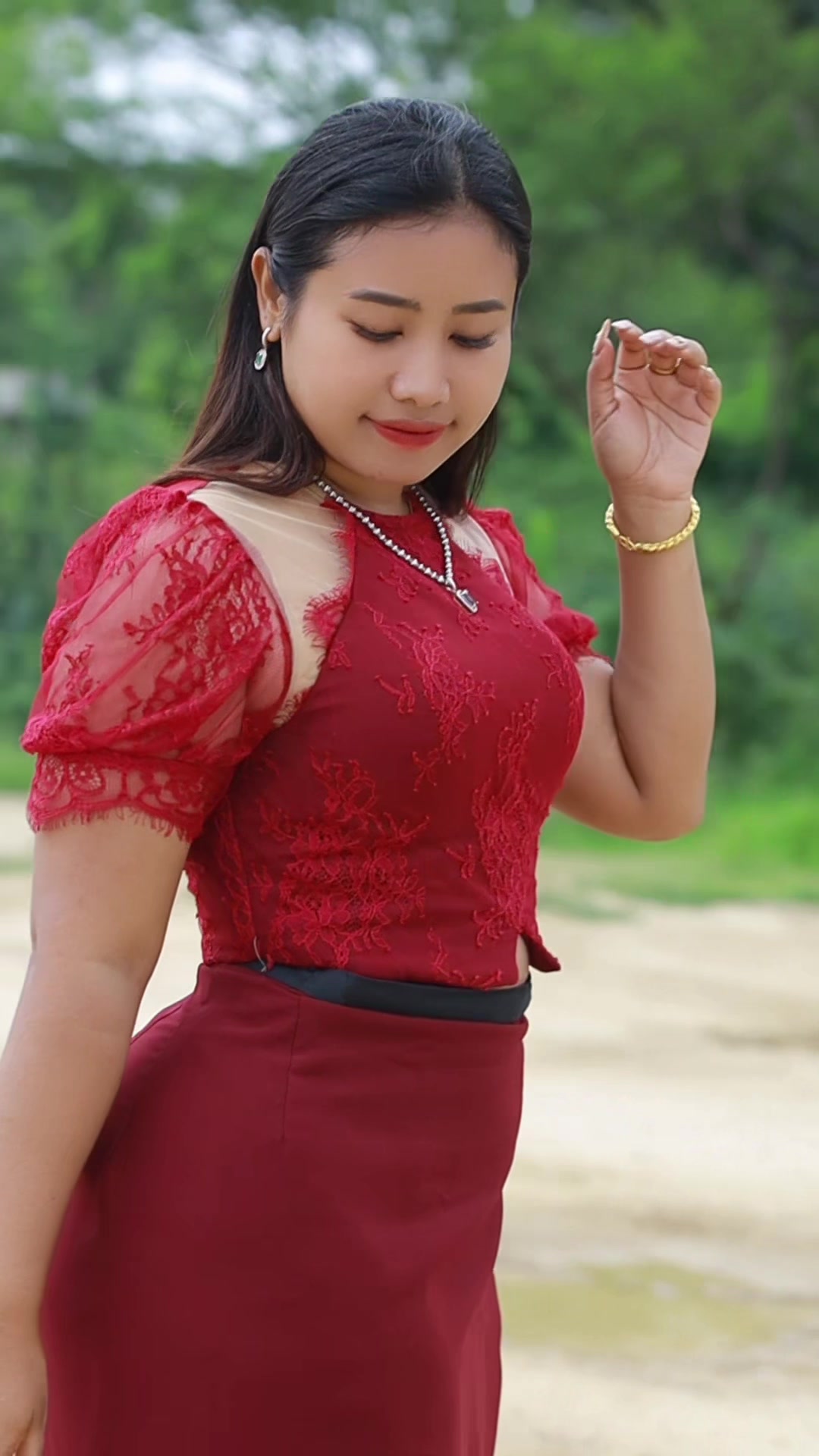 @Pwint💫ရွှေဖူးသစ်အဆောင်