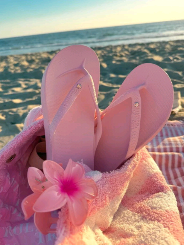 @𝐙𝒆𝒏𝒂`👒 ࣪ ִֶָ ┆ ⩩ 𝟑𝟎𝐊'✮