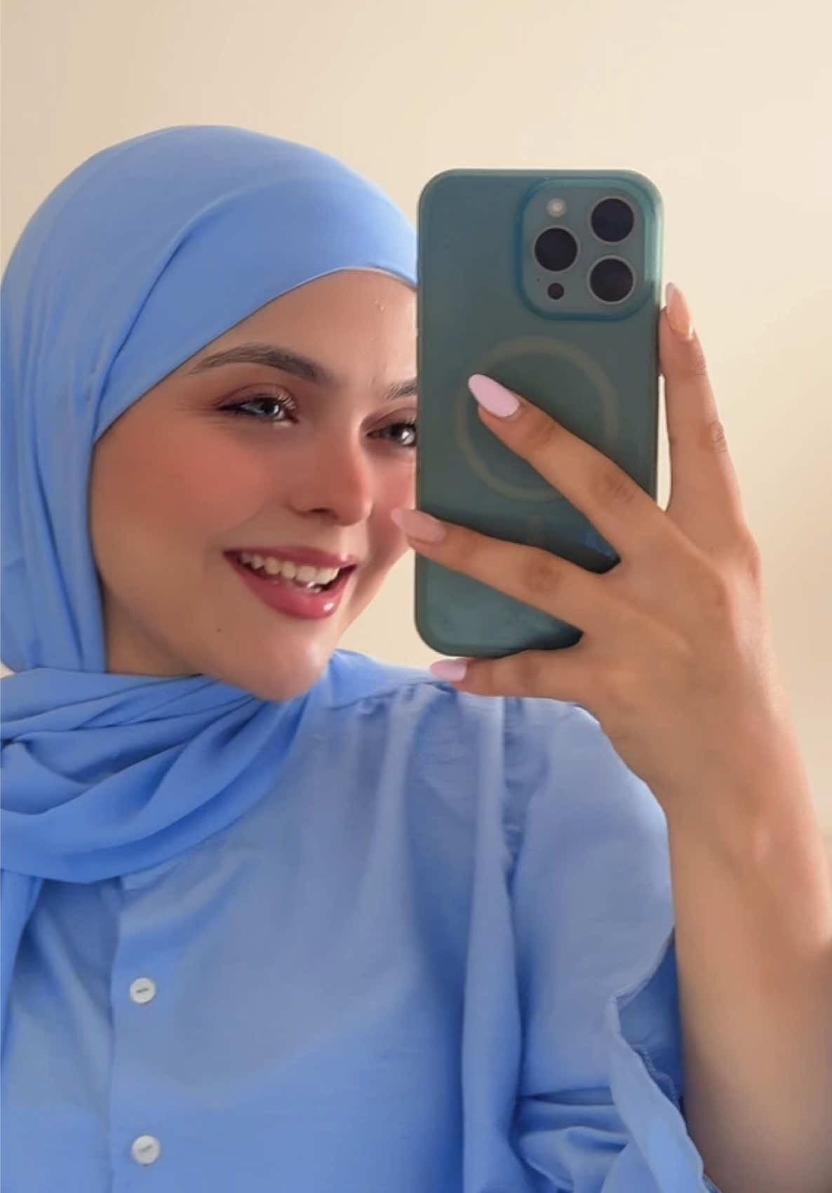 @mouna g'harbi