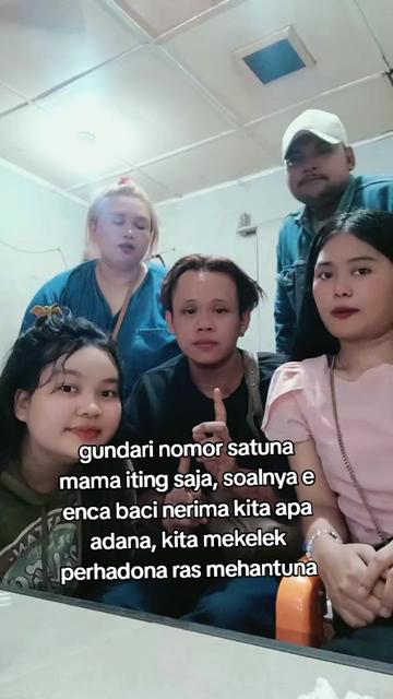 @rere kesayangan alam semesta👑