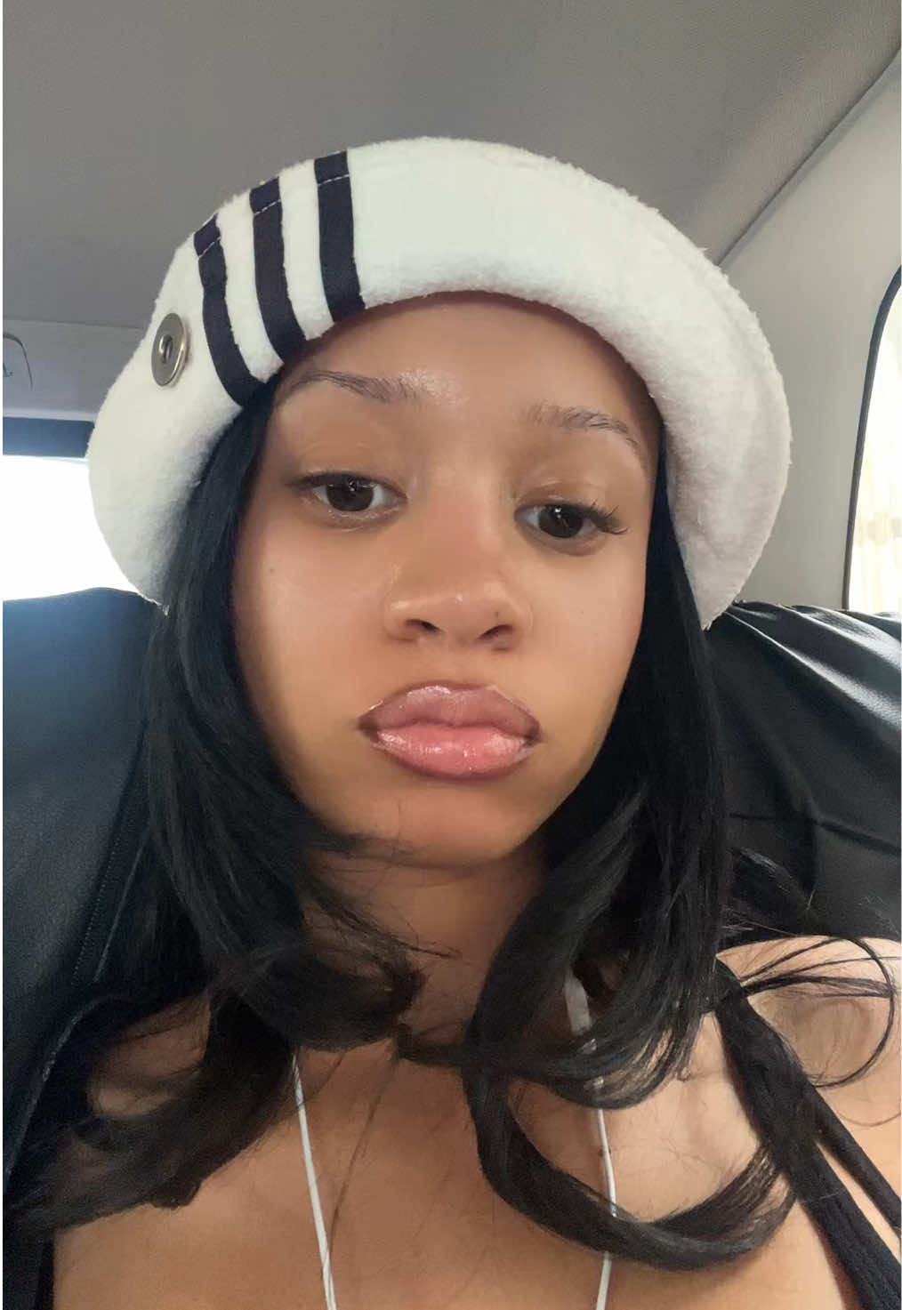 @Lyayb