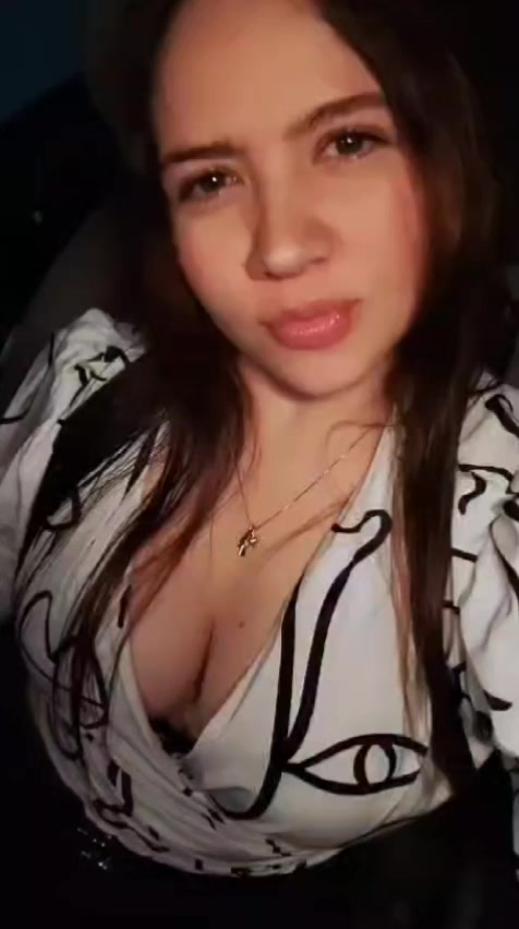 @Yessenia 🖤