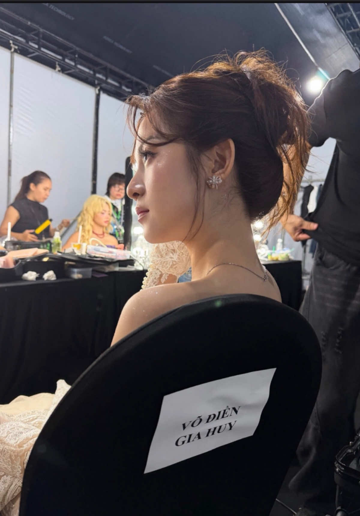 @khinaohuydangcuoidoiten