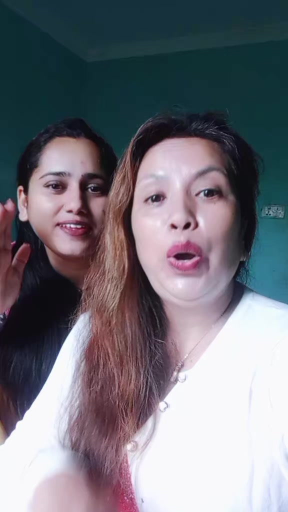 @कल्पना गौतम सिन्धुली 🤗💜
