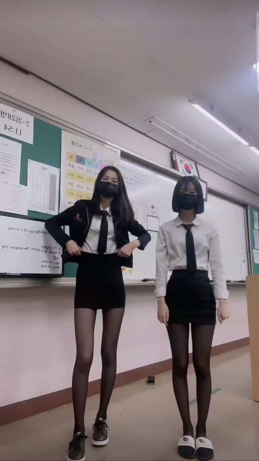 @쌔끈쌔끈