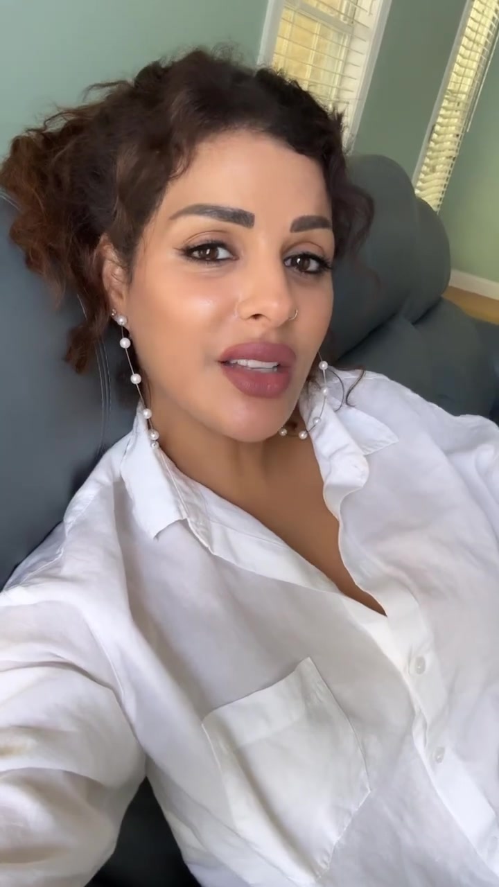 @iconicmayadbaich