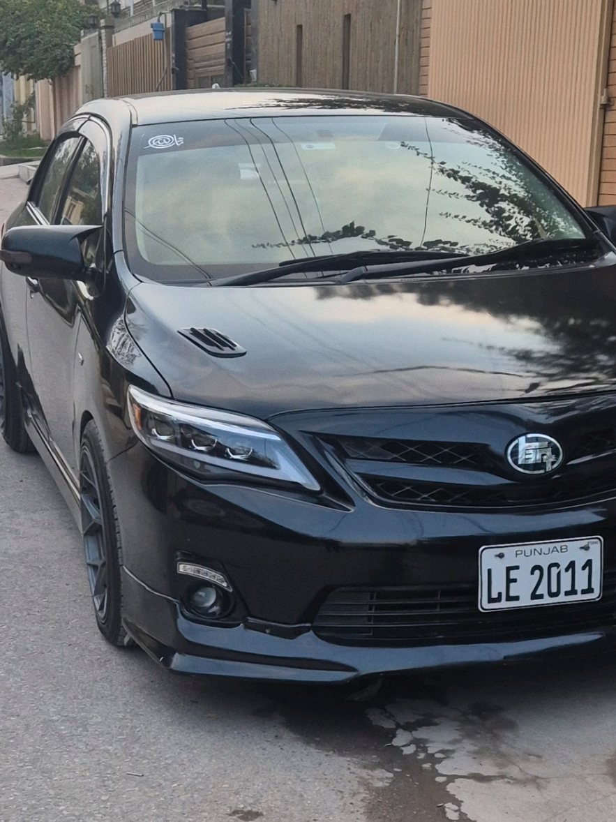 @👑 K H &Lambda; ₩ &Lambda; R 👑 🚘  🏎