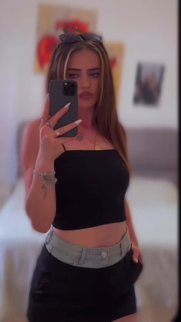 @ESTER 🦂🥀🪬