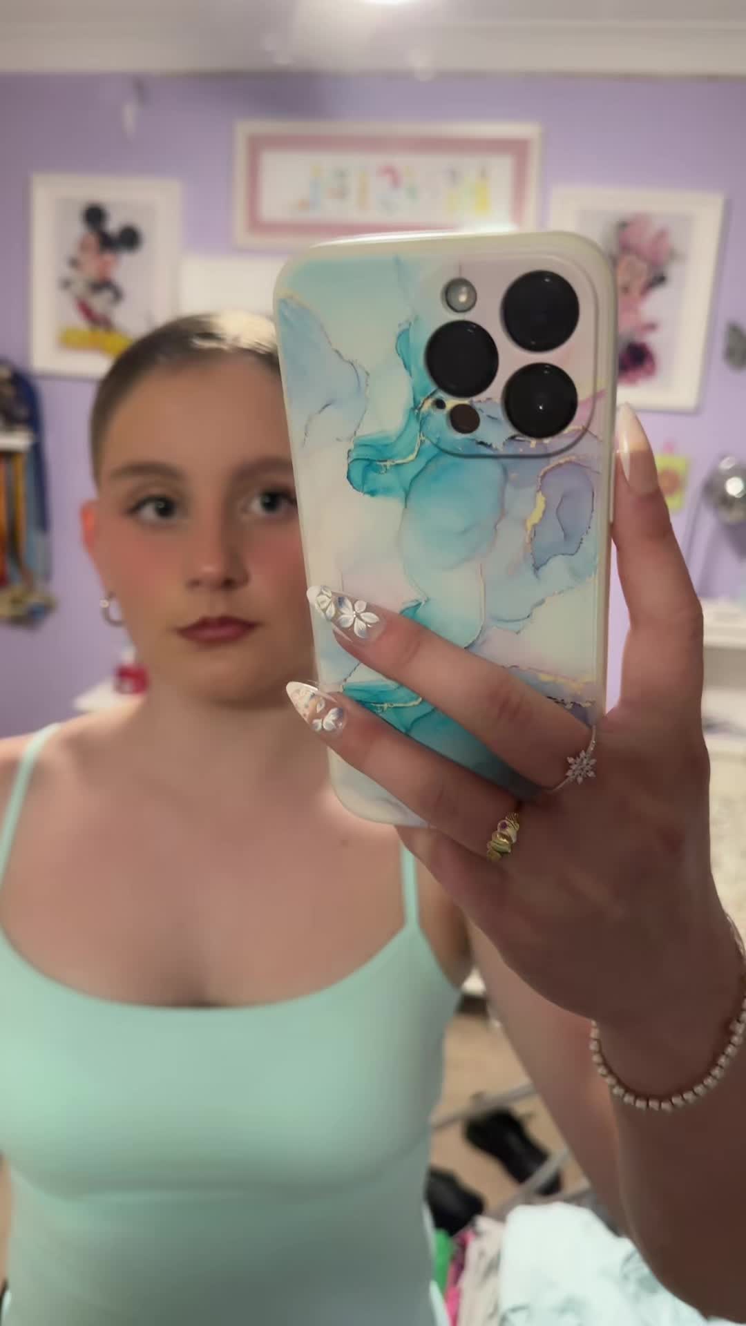 @Krystal_Jayde5