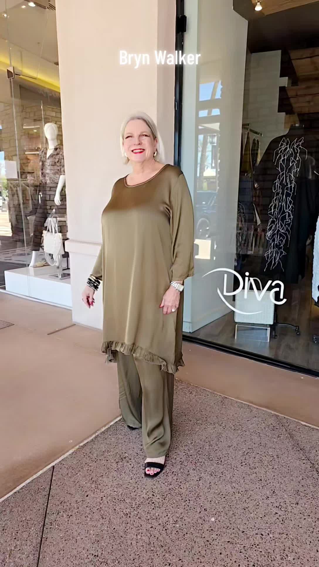 @Diva Womens Apparel