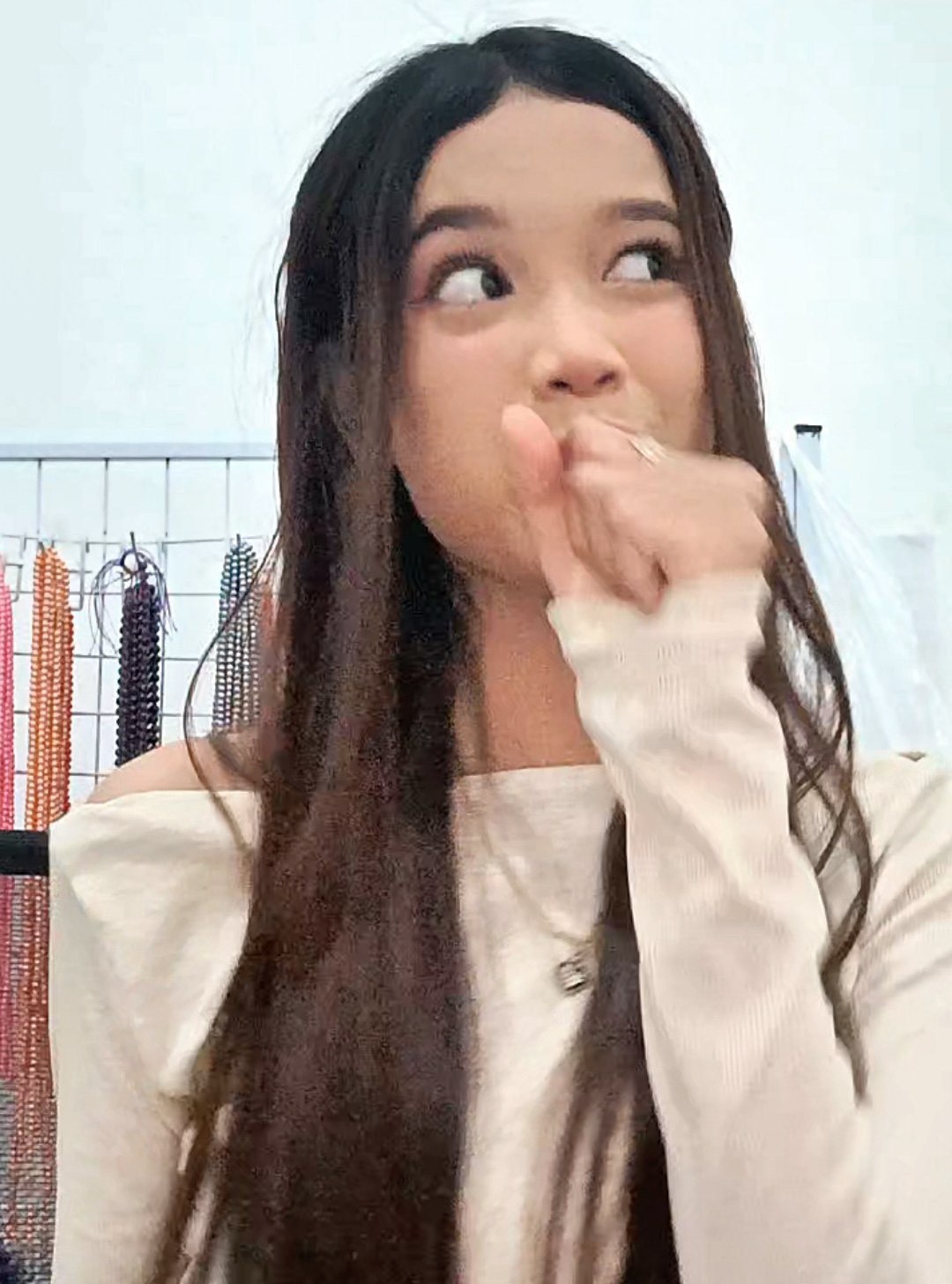 @Dinaa