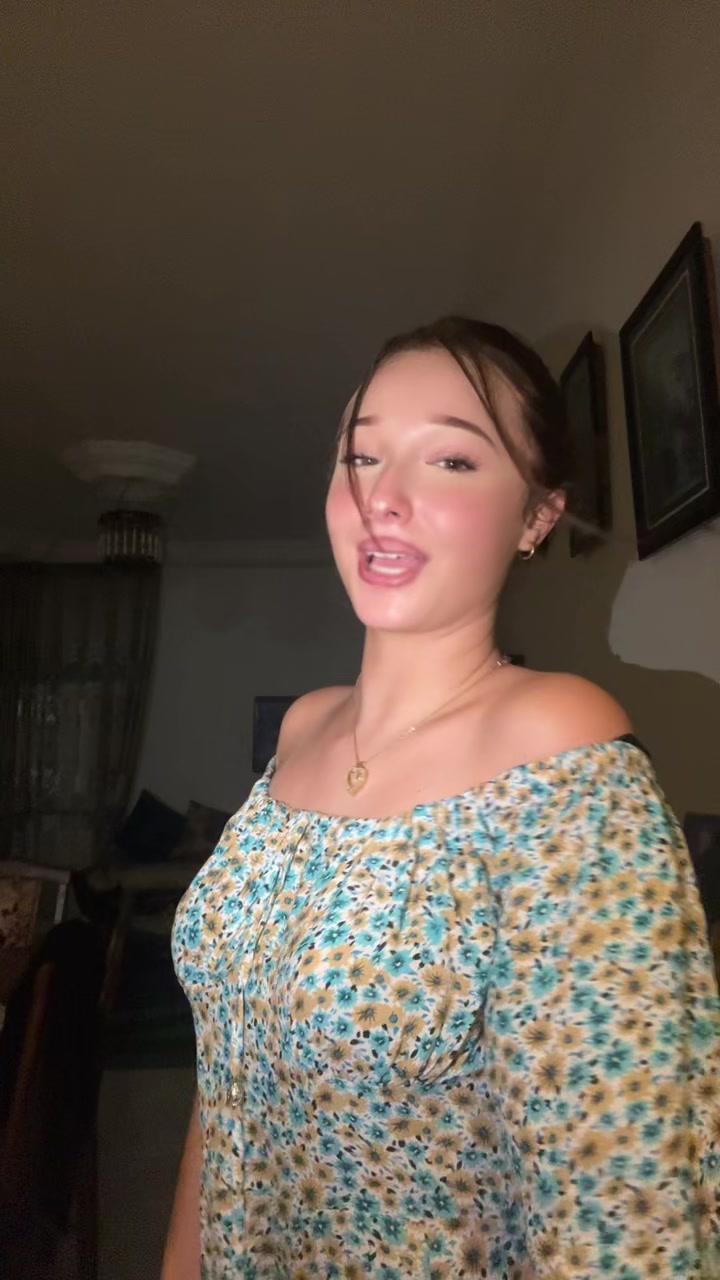 @👸🏼