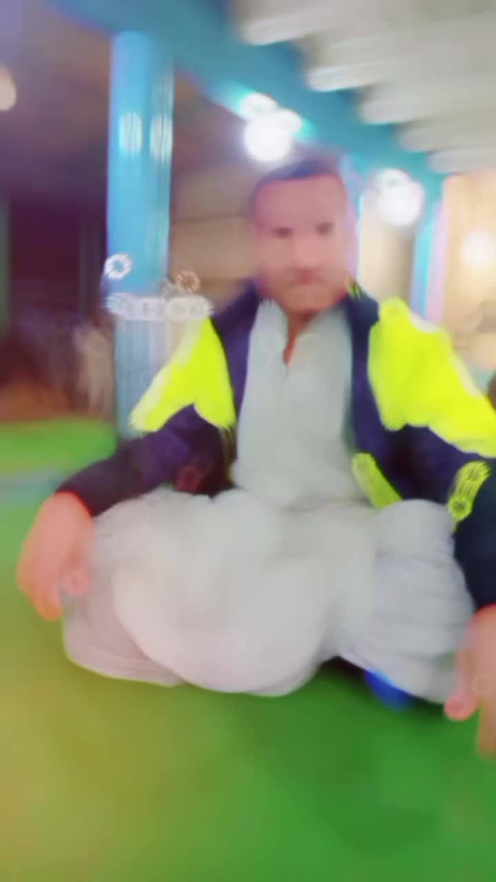 @😎 bAHi JAN 😎