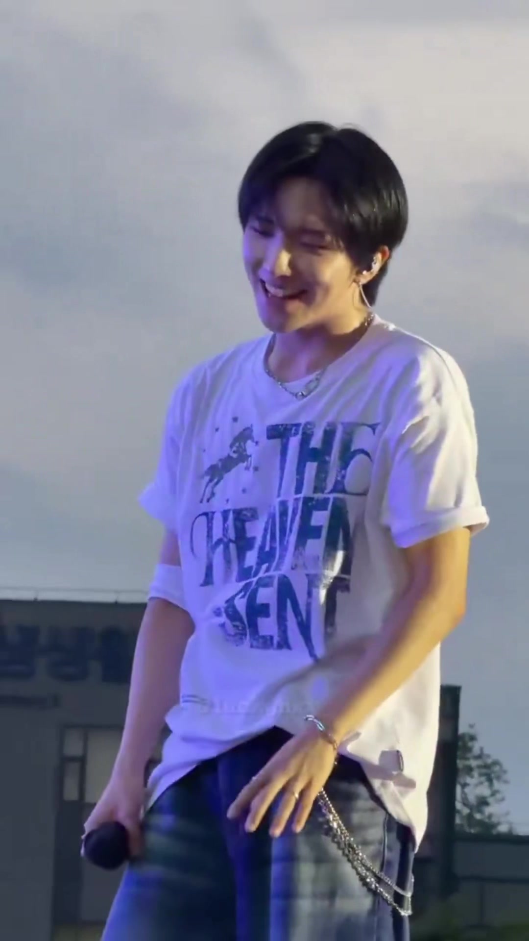 @woonagi’s smile’s #1 fan