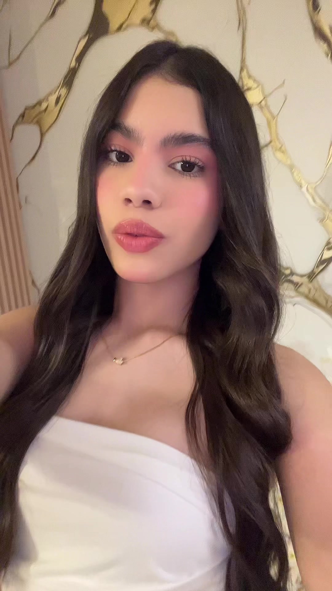 @Isitaa